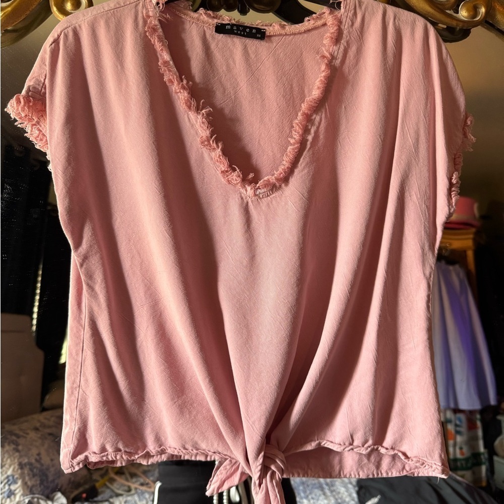Maven west Pink Frayed V-Neck tie front Women Top - Picture 3 of 8